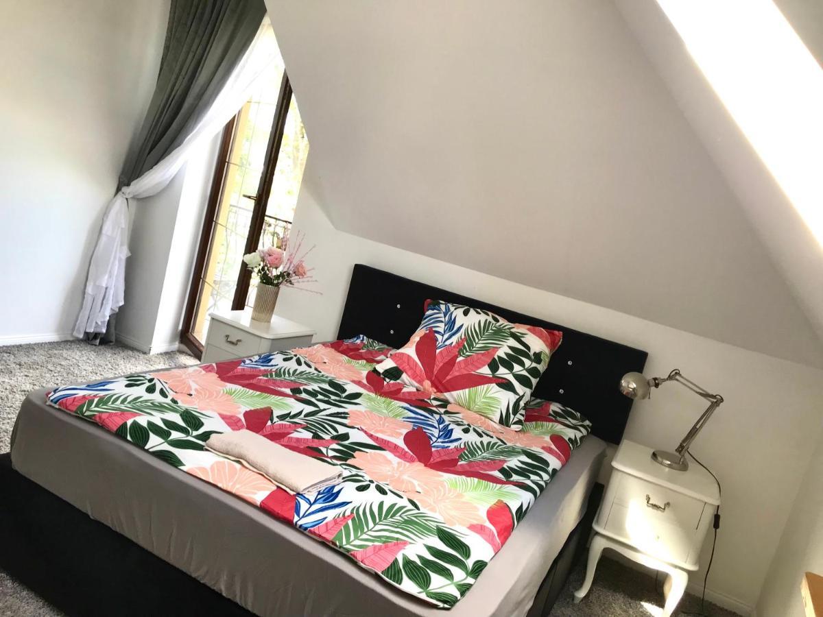 Domowe Pokoje Wilanow Varsavia Esterno foto